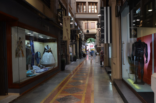 Alvaro Moliner Indumentaria Valenciana - Tienda de telas en València Tienda de telas Alvaro Moliner Indumentaria Valenciana València