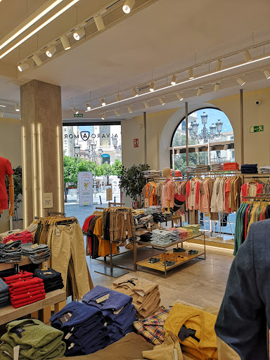 ALVARO MORENO - Tienda de ropa en Córdoba Tienda de ropa ALVARO MORENO Córdoba