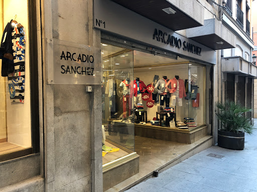 Arcadio Sánchez Mesa - Tienda de ropa en Granada Tienda de ropa Arcadio Sánchez Mesa Granada