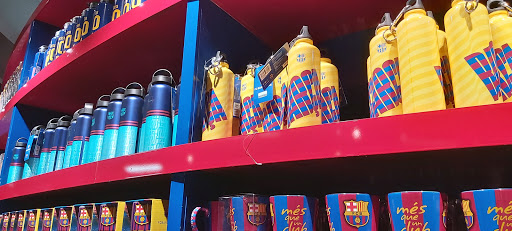Tienda de ropa Barça Store Camp Nou en Barcelona