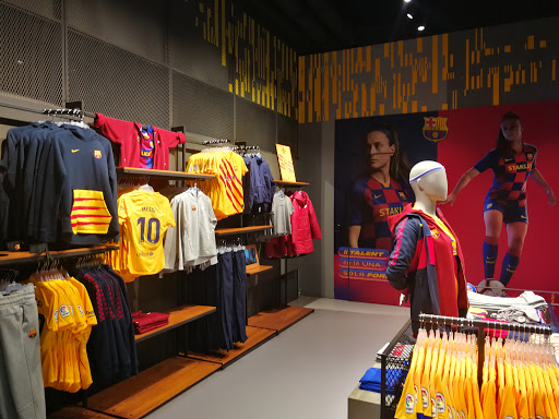 Tienda de ropa Barça Store Camp Nou en Barcelona
