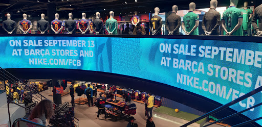 Tienda de ropa Barça Store Camp Nou en Barcelona