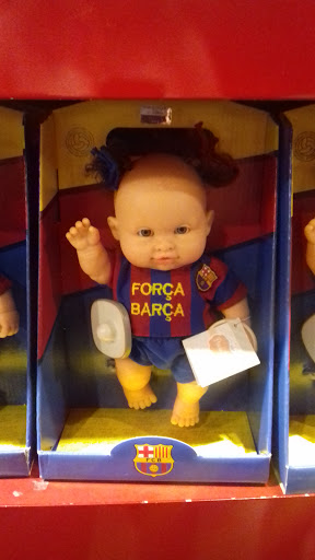 Tienda de ropa Barça Store Camp Nou en Barcelona