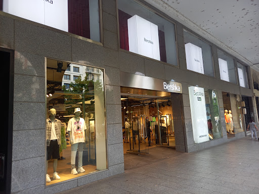 Bershka - Tienda de ropa en Zaragoza Tienda de ropa Bershka Zaragoza