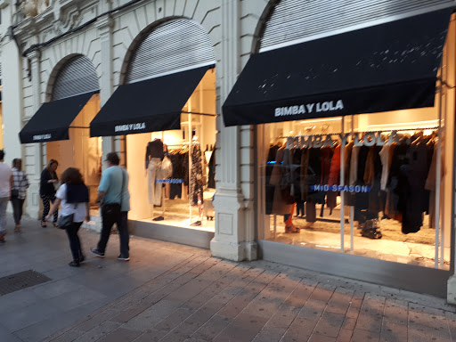 BIMBA Y LOLA - Tienda de ropa en Córdoba Tienda de ropa BIMBA Y LOLA Córdoba