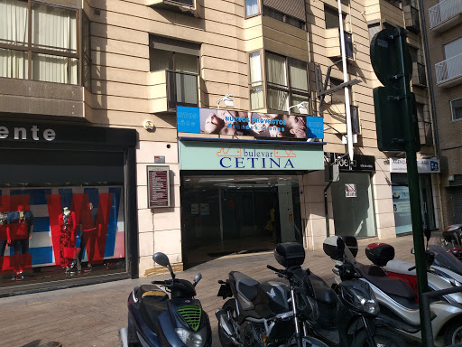 Tienda de ropa CALIENTE MURCIA Tienda de Moda últimas tendencias en ropa, bolsos, accesorios y zapatos de primeras marcas en Murcia