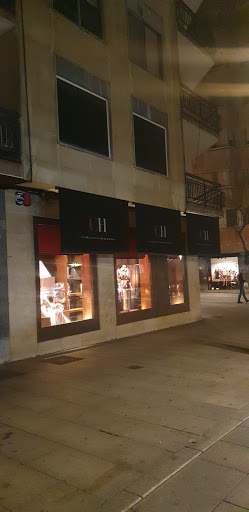 CH Carolina Herrera - Tienda de ropa en Salamanca Tienda de ropa CH Carolina Herrera Salamanca