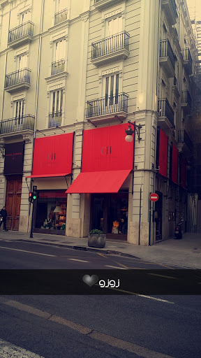 CH Carolina Herrera - Tienda de ropa en València Tienda de ropa CH Carolina Herrera València