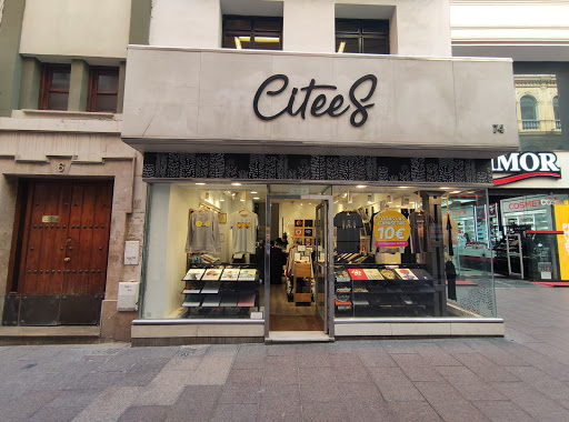 Tienda de camisetas Citees Sevilla Sierpes en Sevilla