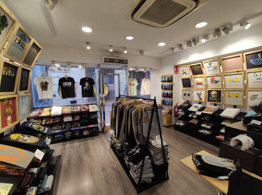 Tienda de camisetas Citees Sevilla Sierpes en Sevilla
