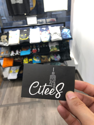 Tienda de camisetas Citees Sevilla Sierpes en Sevilla