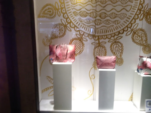Tienda de ropa Desigual en Granada