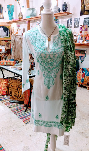 EL DESVAN DE BENI - Tienda de ropa en Elche Tienda de ropa EL DESVAN DE BENI Elche