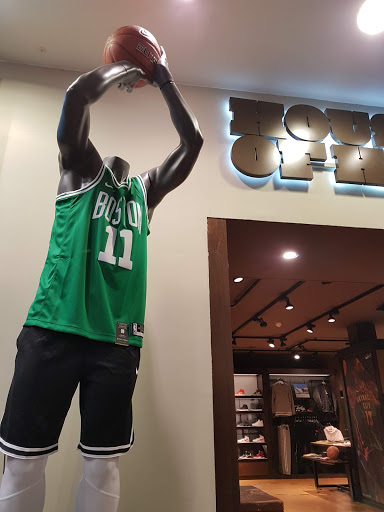 Tienda de ropa Foot Locker en Barcelona
