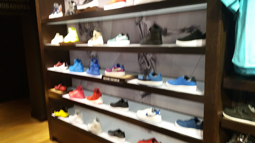 Tienda de ropa Foot Locker en Barcelona