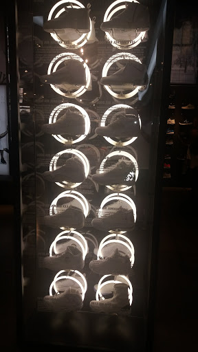 Tienda de ropa Foot Locker en Barcelona