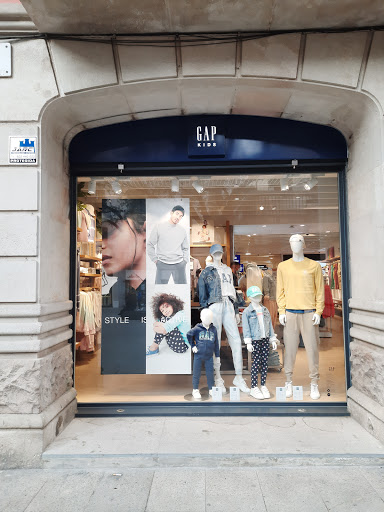 Tienda de ropa GAP - Tienda oficial GAP en Barcelona en Barcelona