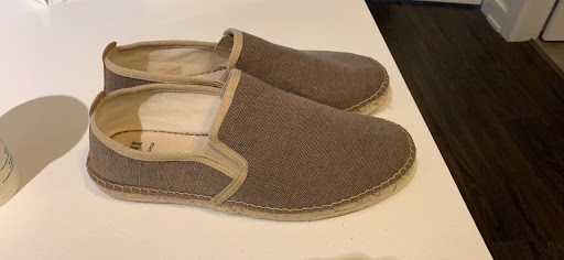 Zapatería Handmade Avarcas and Espadrilles en Barcelona