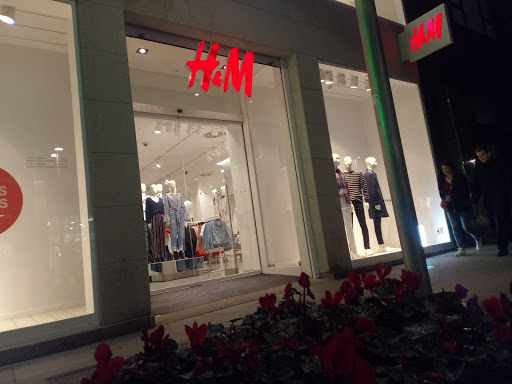 H&M