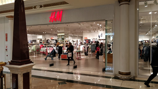 H&M