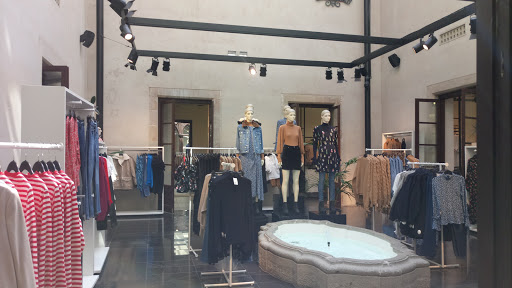 Tienda de ropa H&M en Barcelona