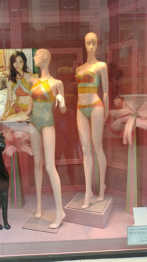 Tienda de ropa Intimissimi en Barcelona