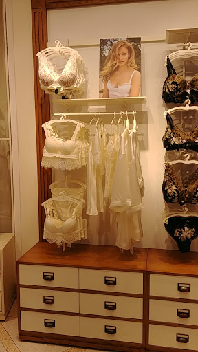 Tienda de ropa Intimissimi en Barcelona