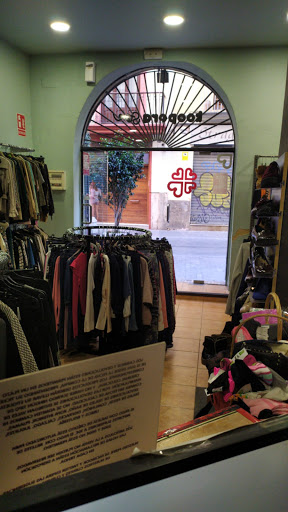 Koopera Store Valencia - Torres Serrano - Tienda de ropa en València Tienda de ropa Koopera Store Valencia - Torres Serrano València