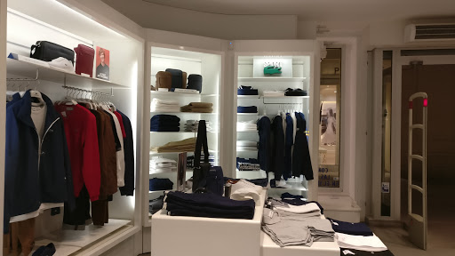 Lacoste - Tienda de ropa en Murcia Tienda de ropa Lacoste Murcia