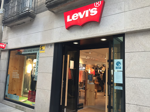 Levi's