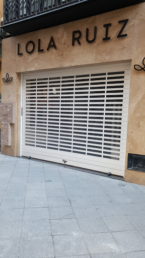 Tienda de ropa Lola Ruiz en Sevilla
