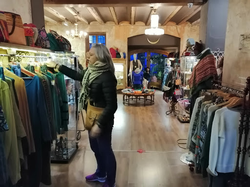 Luna Nera - Tienda de ropa en València Tienda de ropa Luna Nera València
