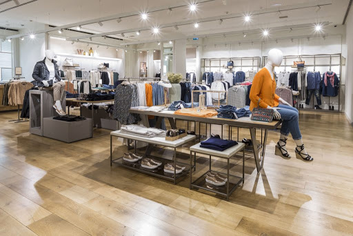 Tienda de ropa MANGO en Barcelona