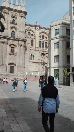 Tienda de ropa Massimo Dutti en Málaga