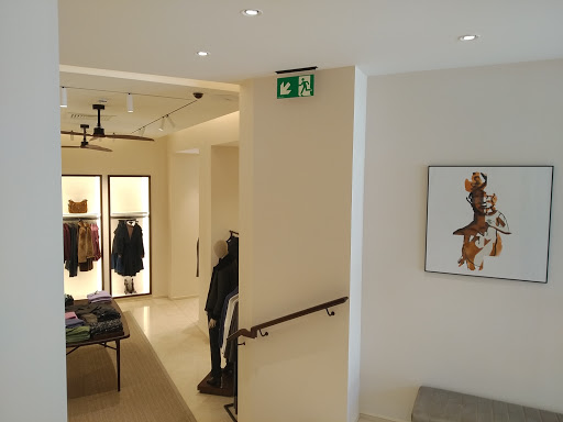 Tienda de ropa Massimo Dutti en Málaga