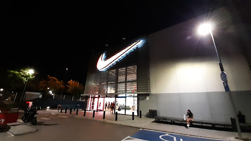 descuento nike factory la roca