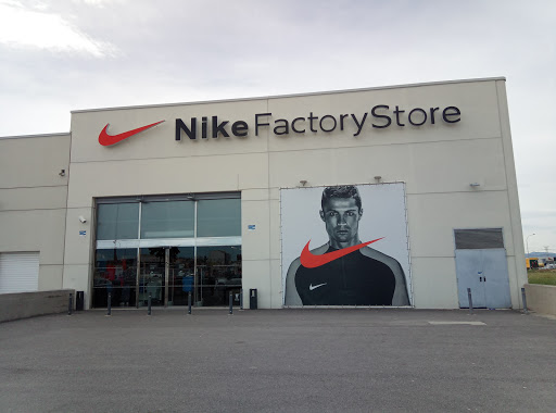 pagar Apropiado Gama de Nike Factory Store Castellon | Castelló de la Plana ▷ Opiniones 2023