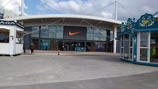 Cabra hierro Acera Nike Factory Store Madrid H2O | Rivas-Vaciamadrid ▷ Opiniones 2023