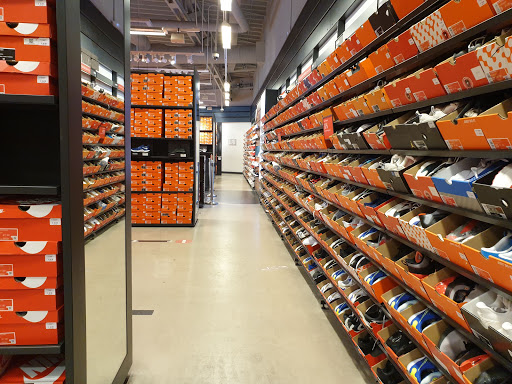 بعيدا موحل بحتة outlet nike rivas vaciamadrid -