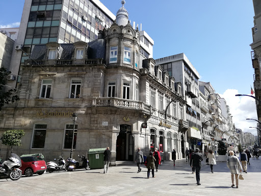 Tienda de accesorios de moda Parfois en Vigo