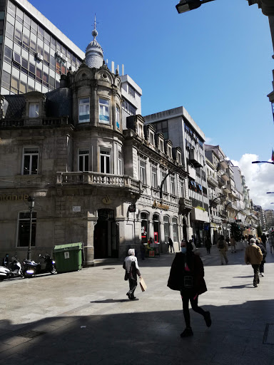 Tienda de accesorios de moda Parfois en Vigo
