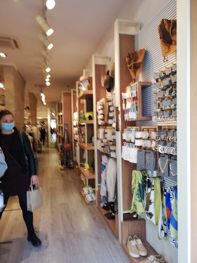 Tienda de accesorios de moda Parfois en Vigo