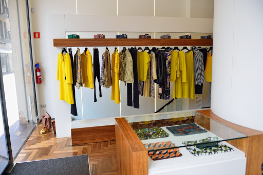PATOS - Tienda de moda y ropa de marcas exclusivas - Fashion Designer Clothes&Brands Store Valencia - Tienda de ropa en València Tienda de ropa PATOS - Tienda de moda y ropa de marcas exclusivas - Fashion Designer Clothes&Brands Store Valencia València