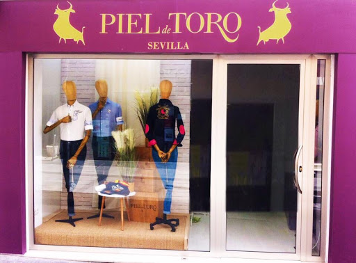 PIEL DE TORO - Tienda de ropa en Almería Tienda de ropa PIEL DE TORO Almería