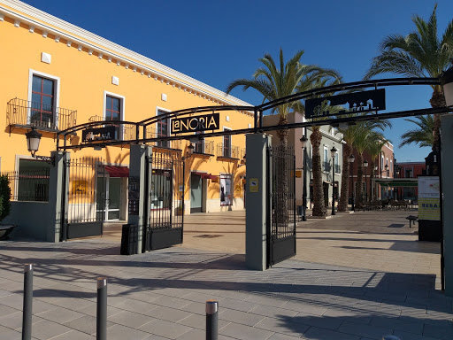 Tienda de ropa Purificación García en Murcia