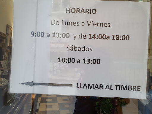 Tienda de ropa San Jorge Indumentaria Regional Zaragoza en Zaragoza