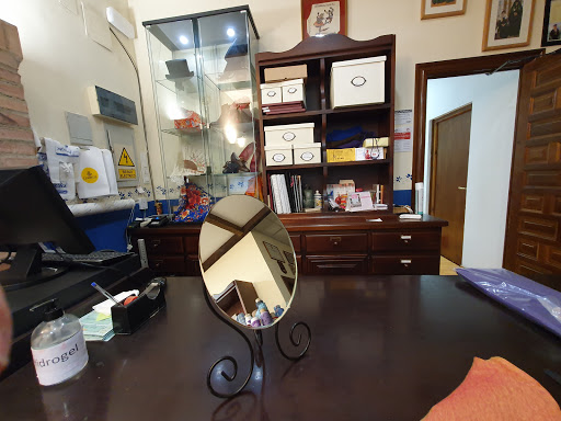 Tienda de ropa San Jorge Indumentaria Regional Zaragoza en Zaragoza