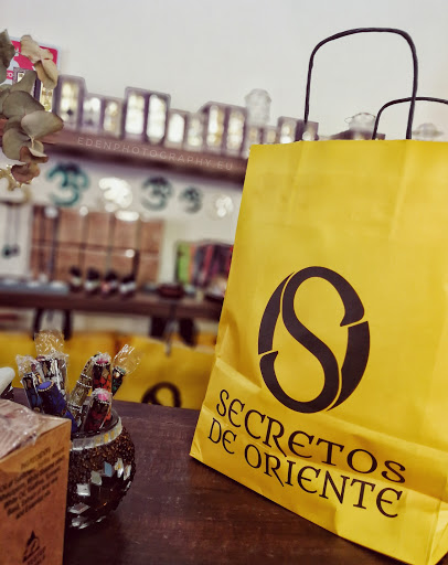 Tienda de ropa Secretos De Oriente en Almería