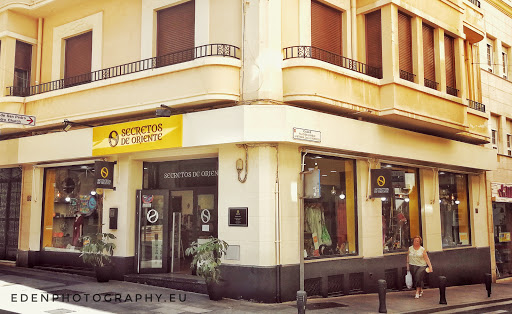 Tienda de ropa Secretos De Oriente en Almería