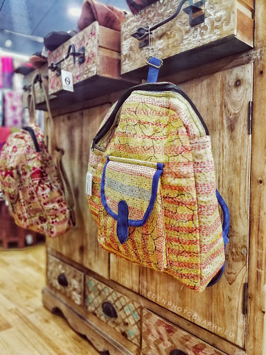 Tienda de ropa Secretos De Oriente en Almería